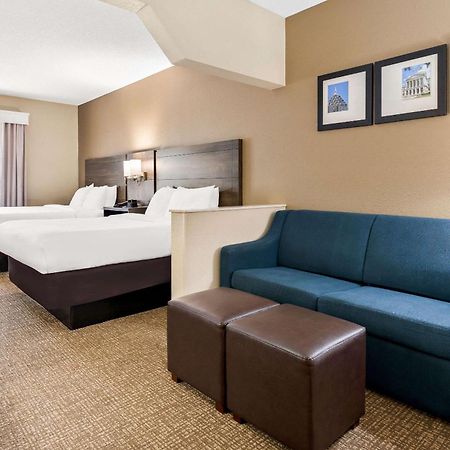 Comfort Suites Near Robins Air Force Base Warner Robins Buitenkant foto