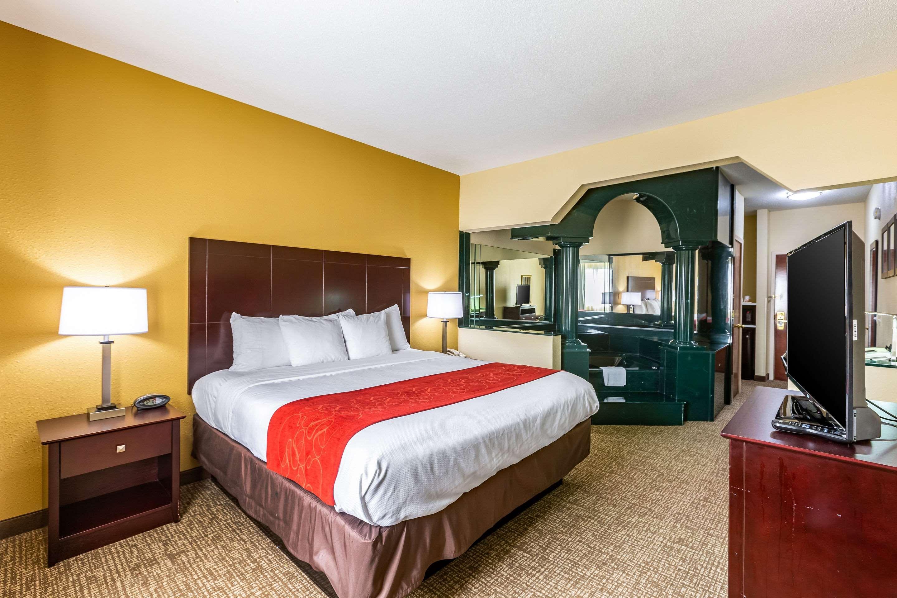Comfort Suites Near Robins Air Force Base Warner Robins Buitenkant foto