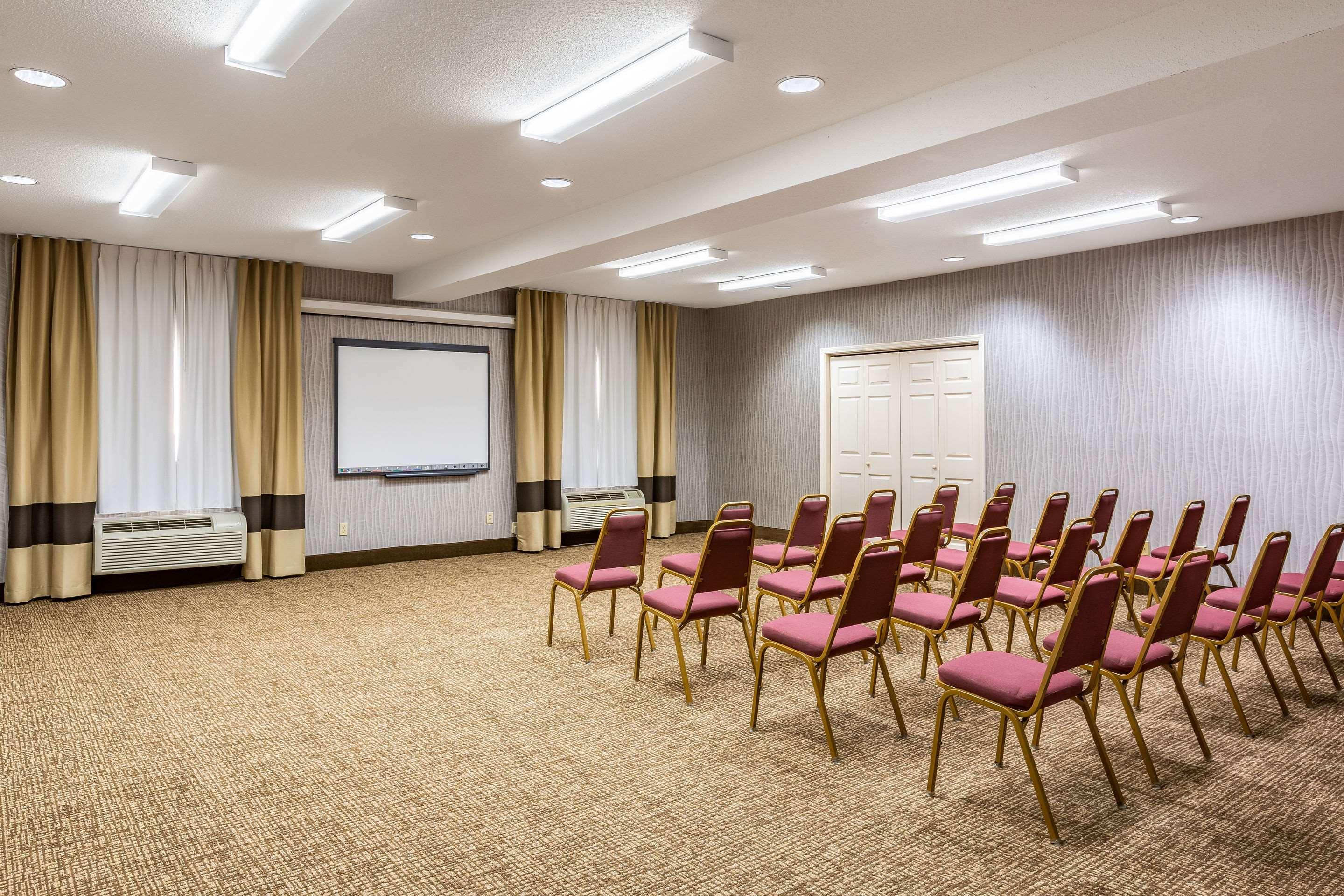 Comfort Suites Near Robins Air Force Base Warner Robins Buitenkant foto