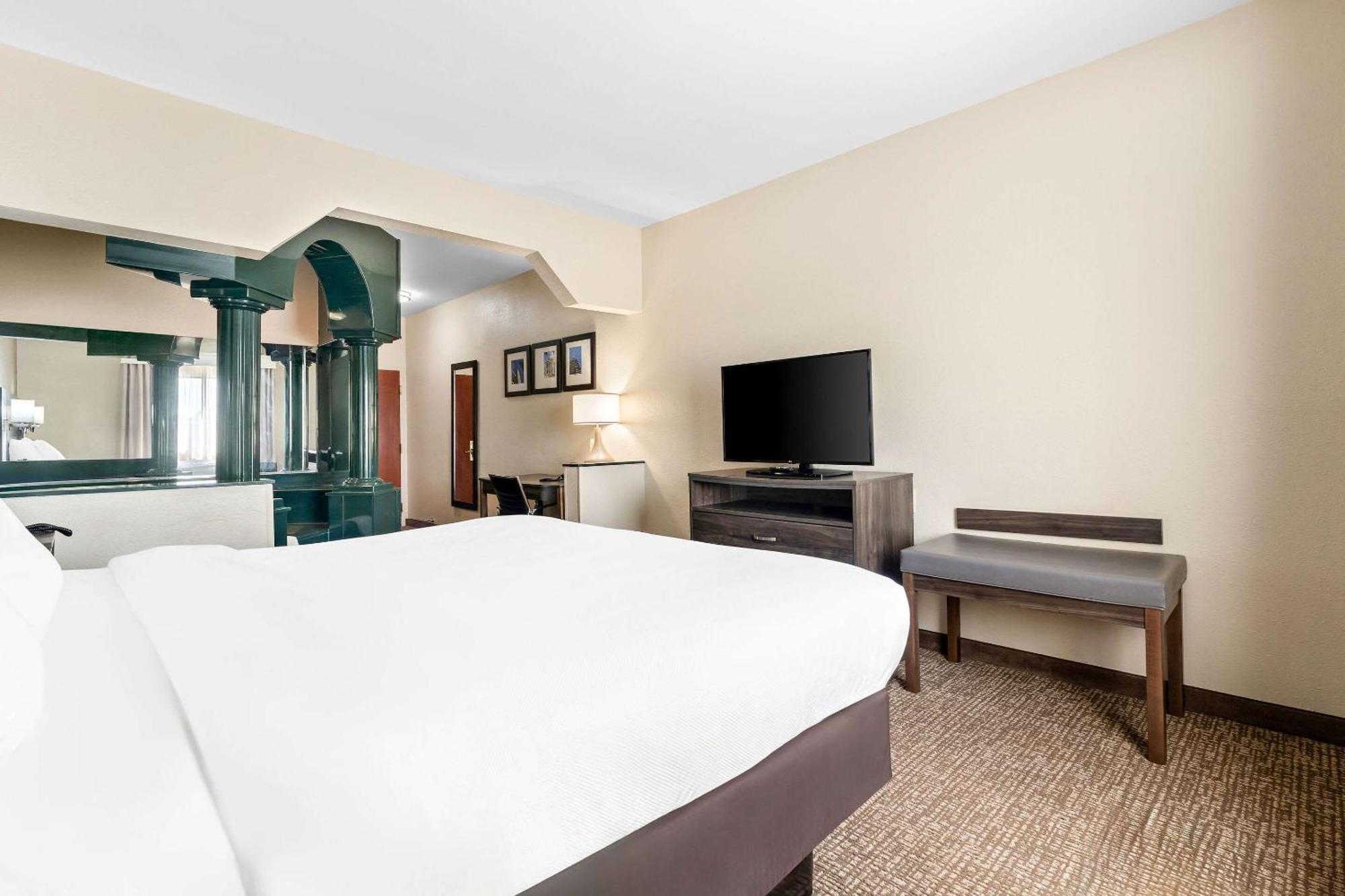 Comfort Suites Near Robins Air Force Base Warner Robins Buitenkant foto