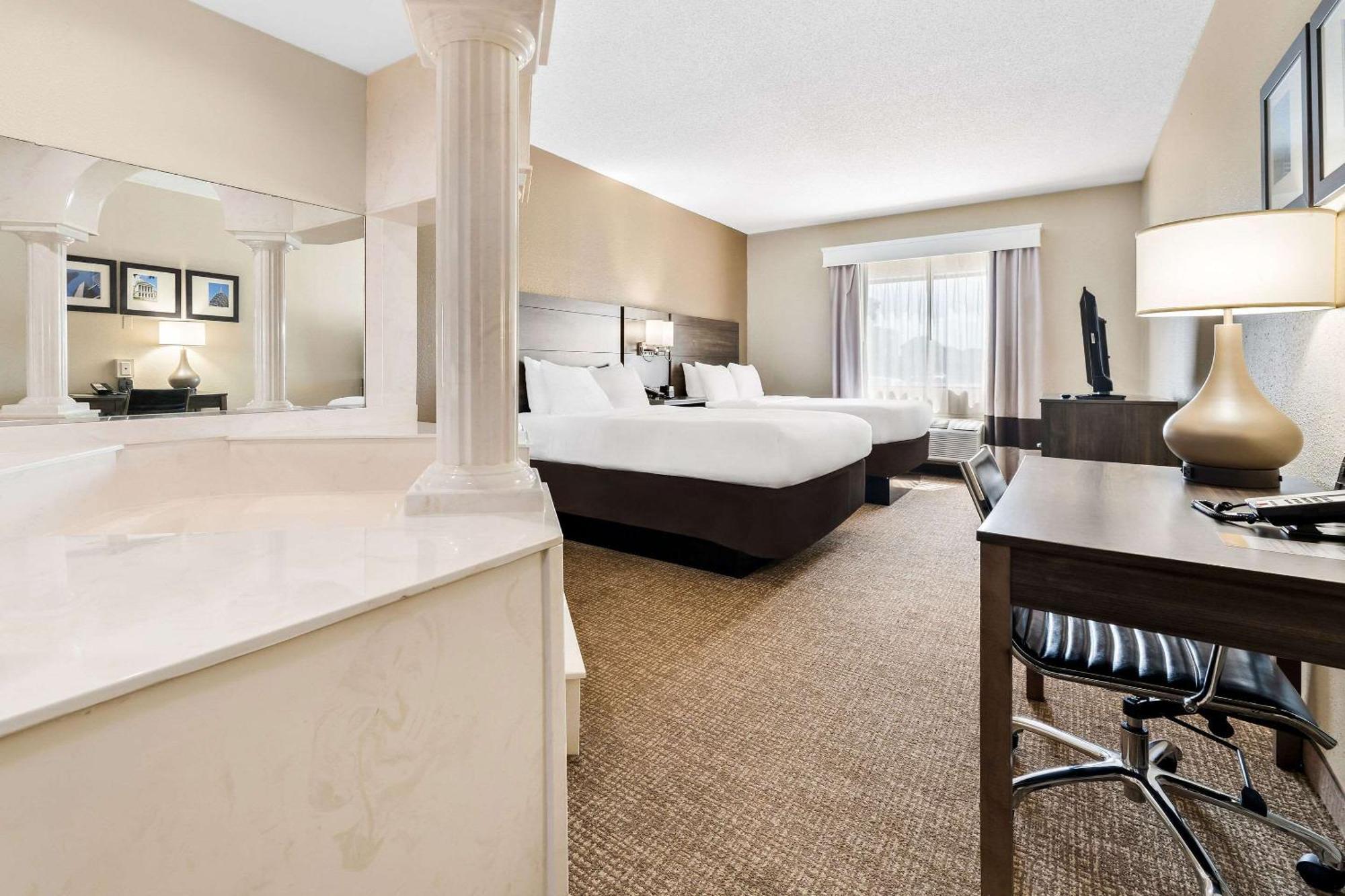 Comfort Suites Near Robins Air Force Base Warner Robins Buitenkant foto